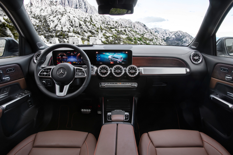 Illustration for article titled The Mercedes-Benz GLB Can Seat Seven Without Being Grotesquely Enormous